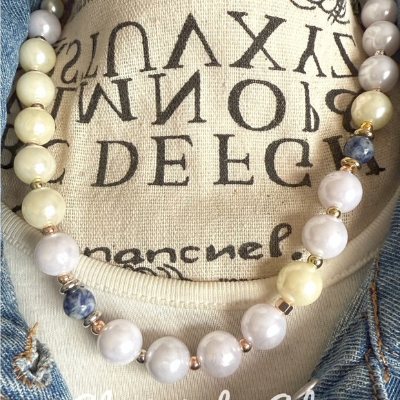 Chunky pearls and sodalite beaded necklace - Picture 6 of 6